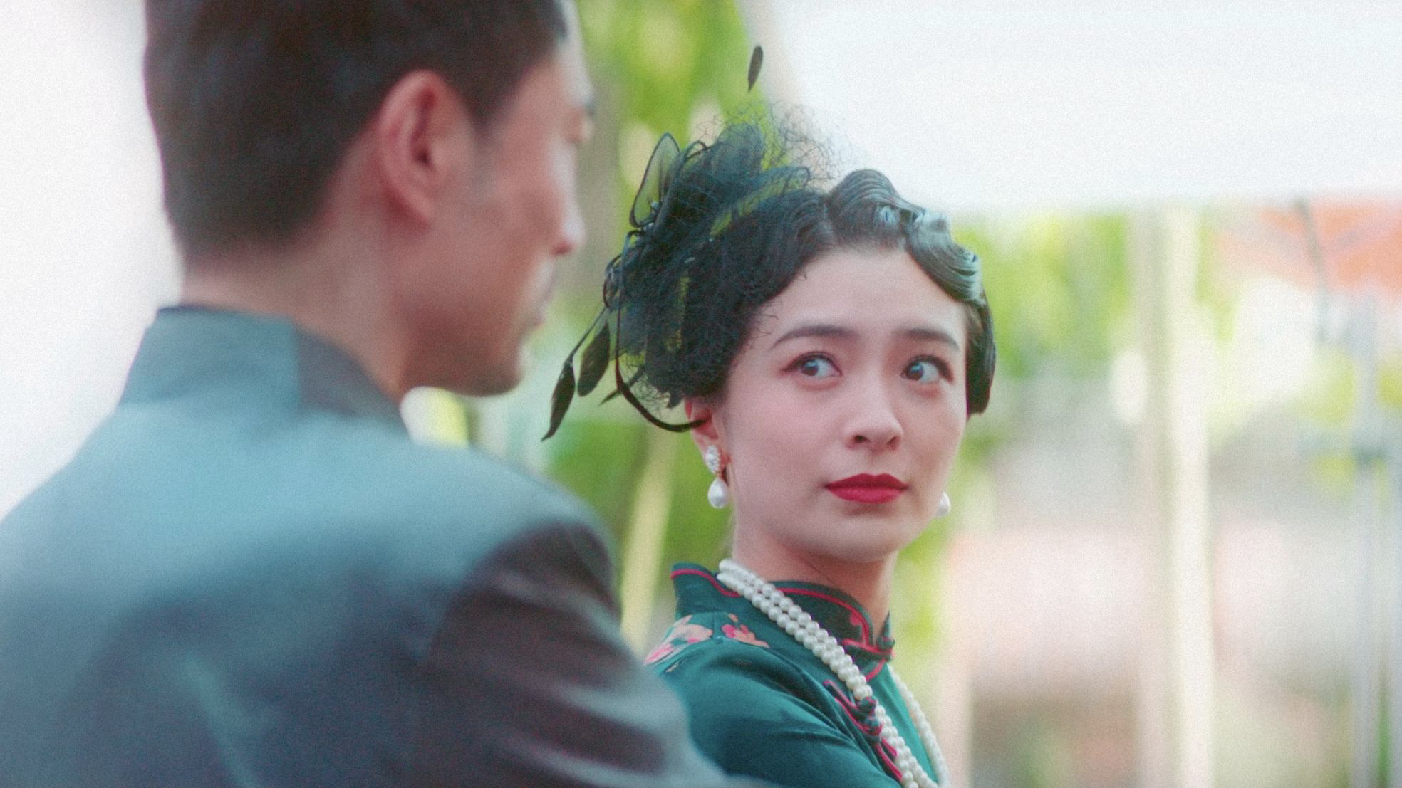 Khuê Nữ Rất Phiền Não - Ảnh 2